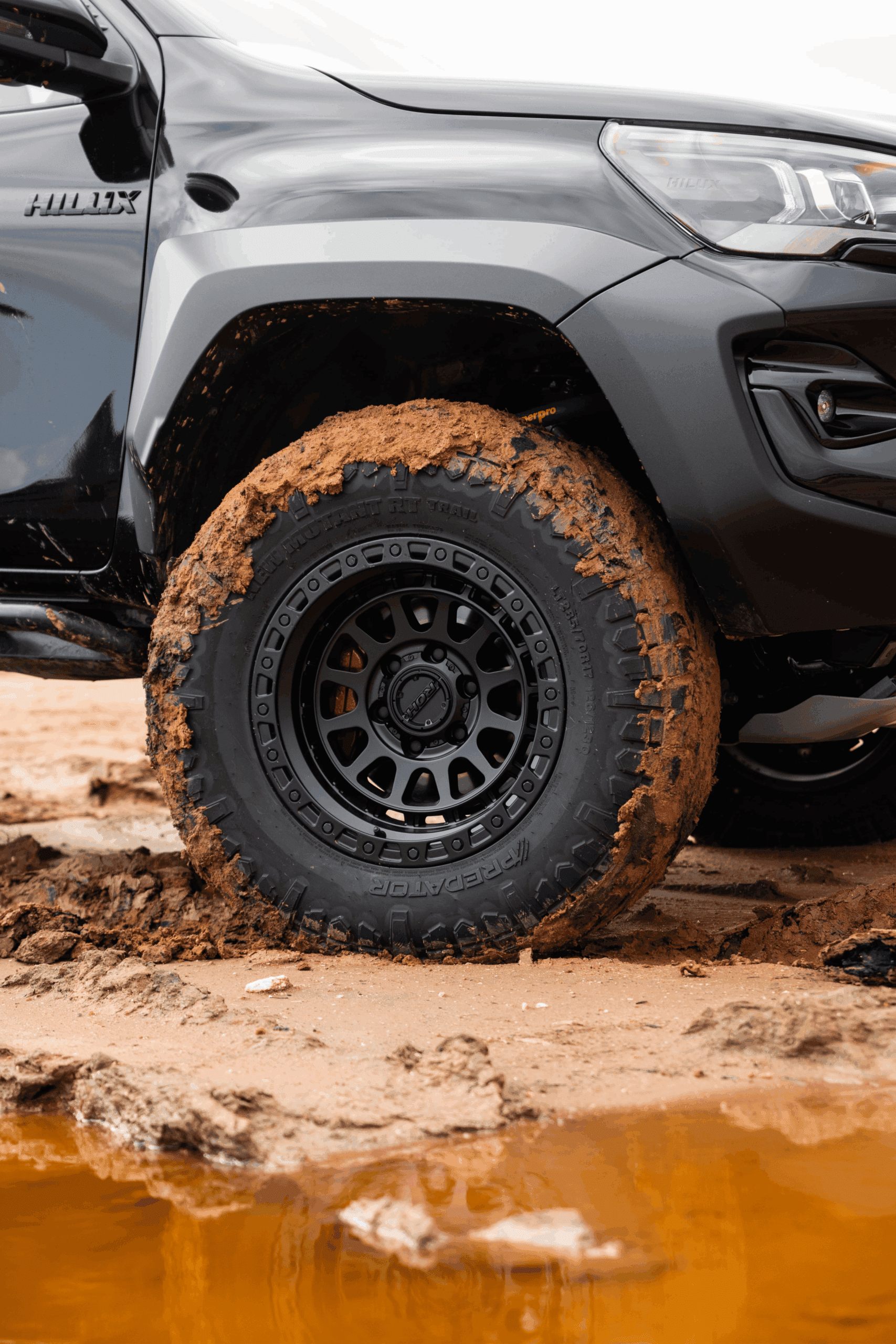 rugged terrain tyre for toyota hilux gr