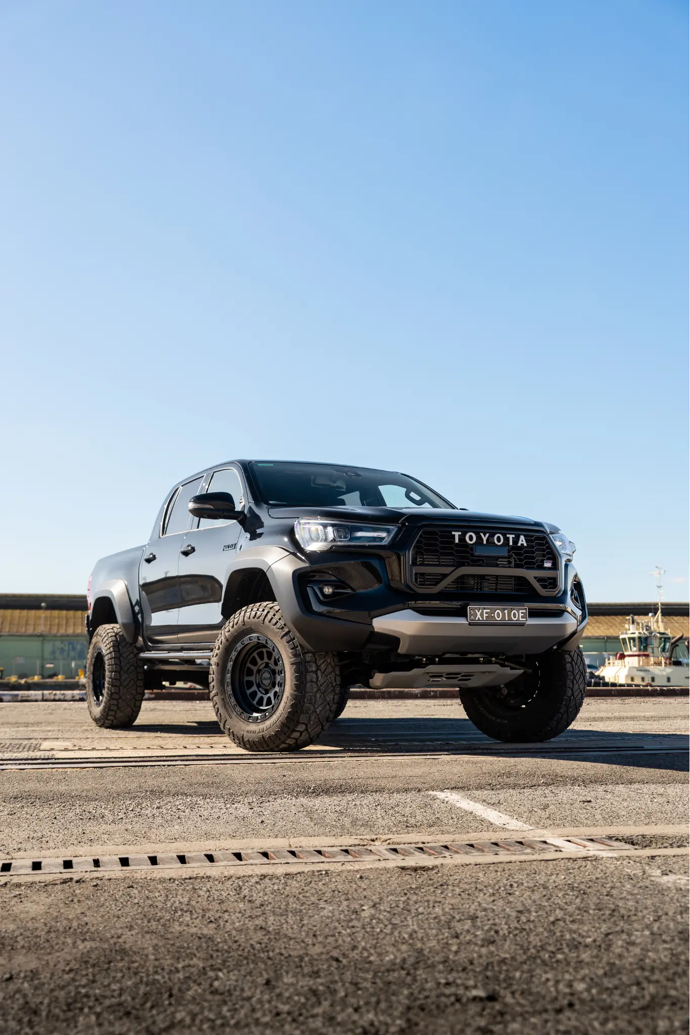 toyota hilux gr 4x4 tyres